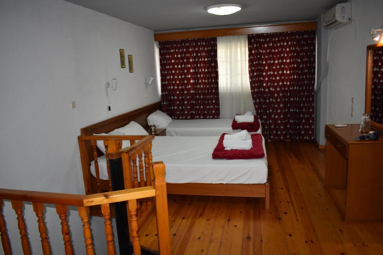 Galanis Studios And Apartments Platamonas Exterior photo