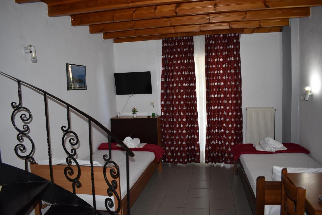 Galanis Studios And Apartments Platamonas Exterior photo