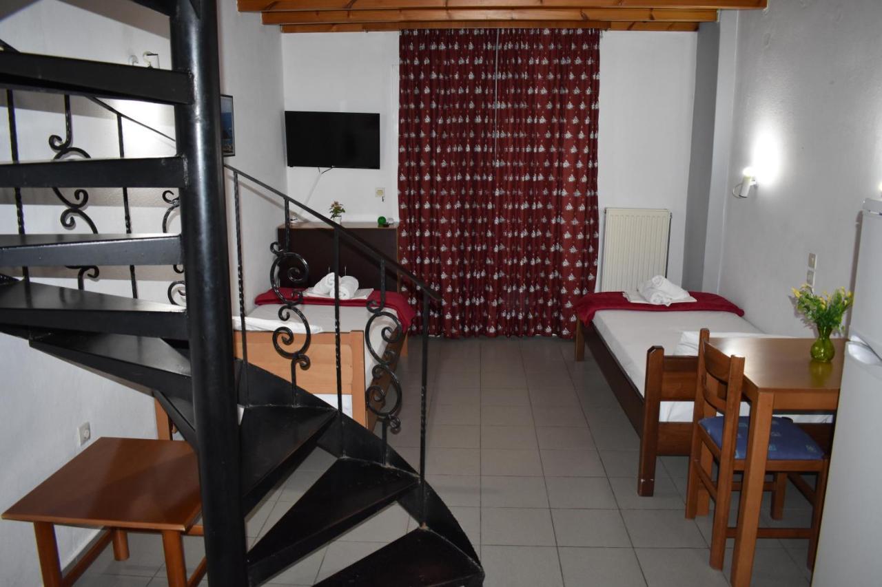 Galanis Studios And Apartments Platamonas Exterior photo